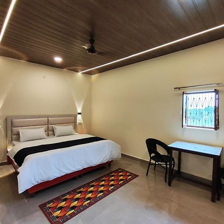 Sunrise Homestay Agra-Rooftop View Taj Mahal Agra  Esterno foto