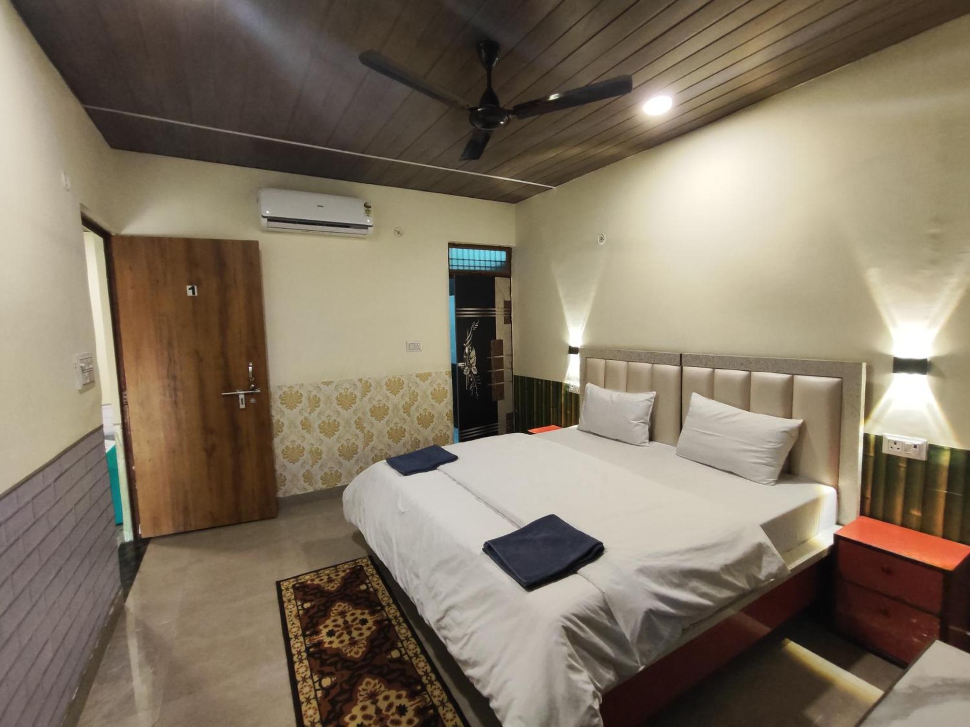 Sunrise Homestay Agra-Rooftop View Taj Mahal Agra  Esterno foto