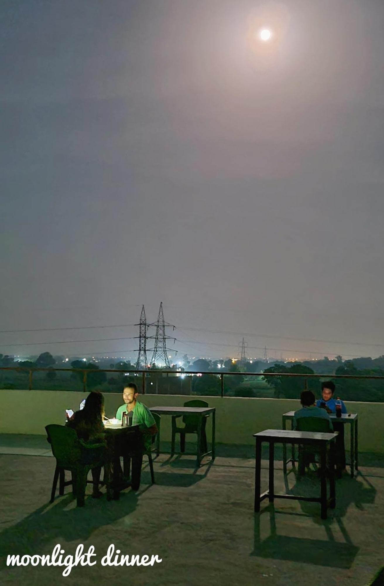 Sunrise Homestay Agra-Rooftop View Taj Mahal Agra  Esterno foto