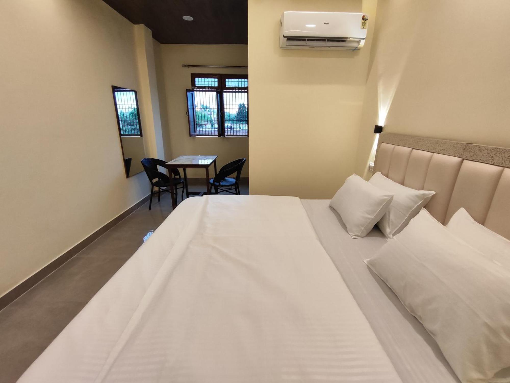 Sunrise Homestay Agra-Rooftop View Taj Mahal Agra  Esterno foto